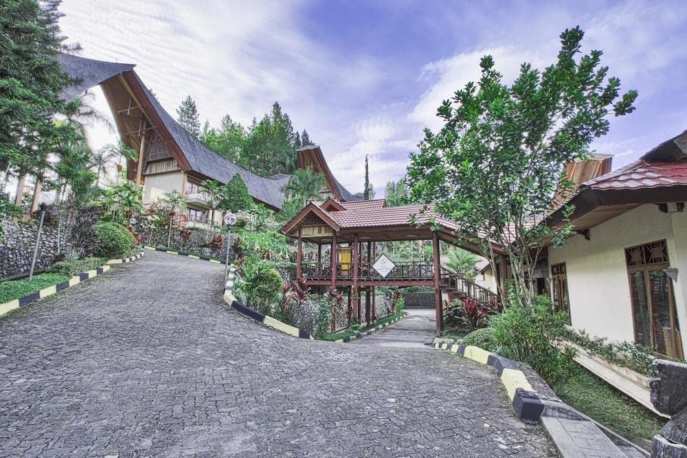 Hotel Sahid Toraja Makale Eksteriør billede